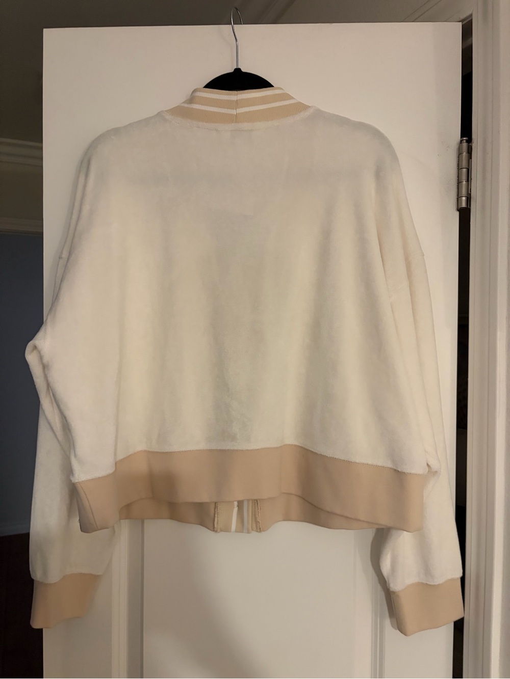 JoyLab White & Beige Striped Relaxed Cardigan NWT - Picture 3 of 3